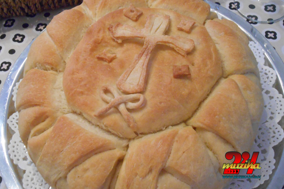 Дали знаете што треба да направите со паричката од Бадник? (Фото ...